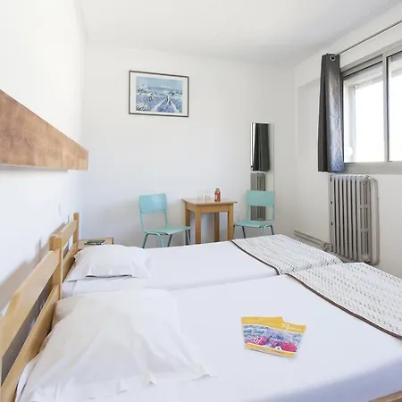 Resort Village Vacances Le Lion De Mer 2*