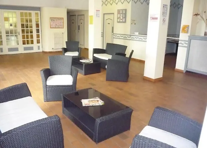 Village Vacances Le Lion De Mer Курортный комплекс 2*