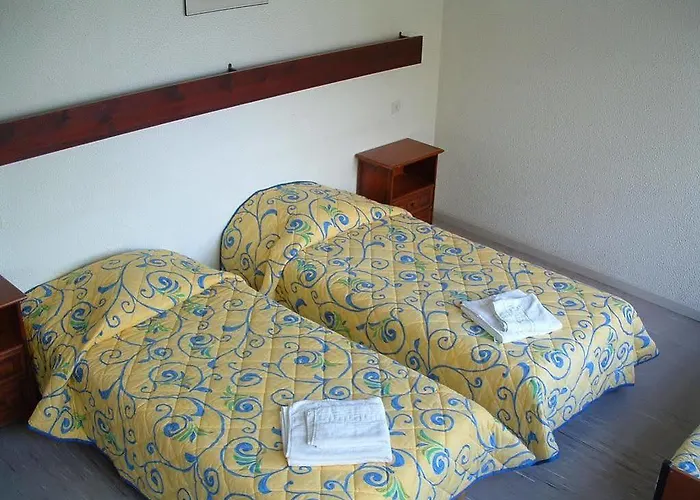 Village Vacances Le Lion De Mer Курортный комплекс 2*