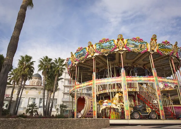 Resort Village Vacances Le Lion De Mer 2*